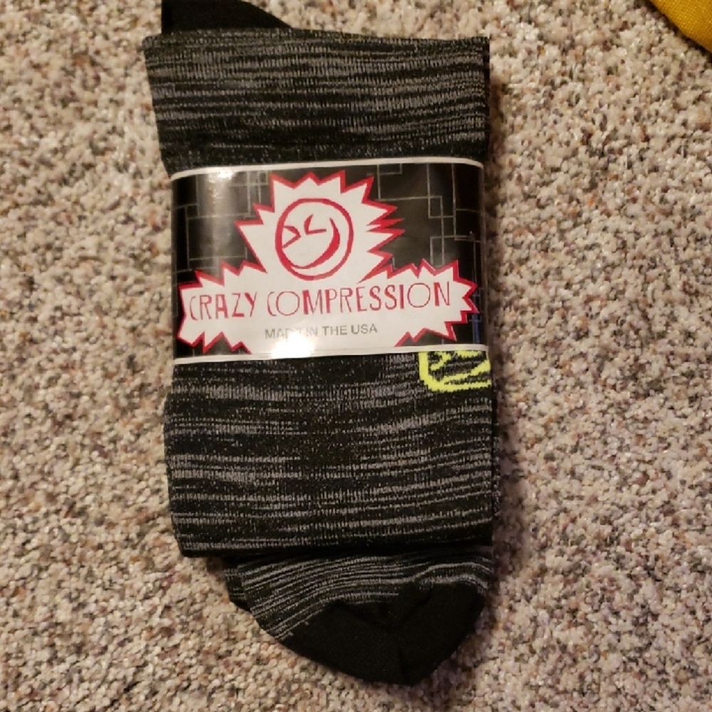 Crazy Compression Black and Gray Socks Size LG / XL NEW